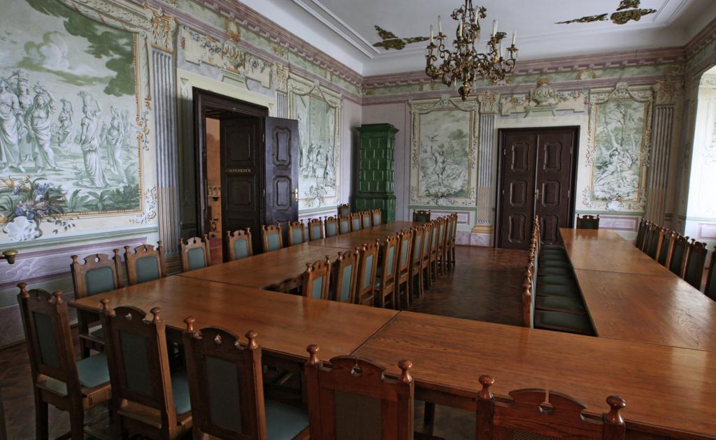 Teleki-Degenfeld Kastelyszallo Szirak Luaran gambar